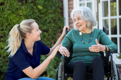 Top Benefits of Elderly Live-In Care Assistance for Your Loved Ones