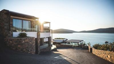 How to Improve the Privacy of Your House in 10 Simple Ways