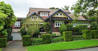 Looking for A Landscaper? Here’s What You Need To Know