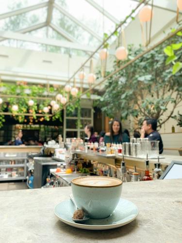 The 5 Signs of an Outdated Restaurant