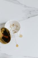 A Helpful Guide on the Best Ways to Buy Gold Jewelry