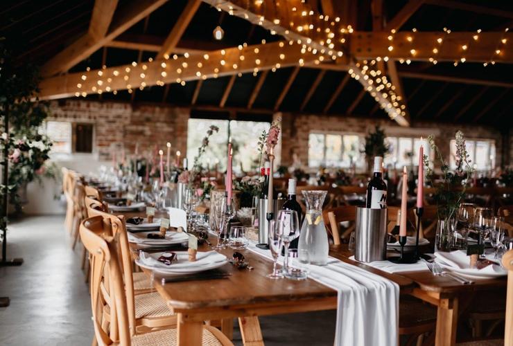 5 Reasons Barn Style Wedding Venues Are Becoming More Popular