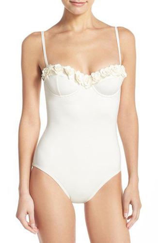 Sexy Swimwear Trends for Summer of 2016