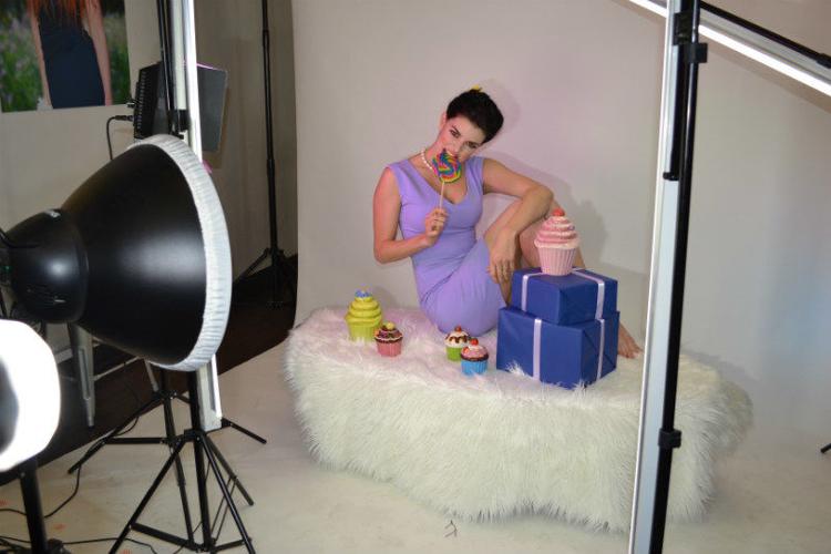 Behind the Scenes of FINE Magazine's Pop Fiction Photoshoot!