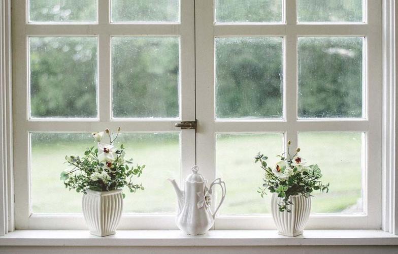 How to Use Window Accessories to Upgrade Your Home's Style