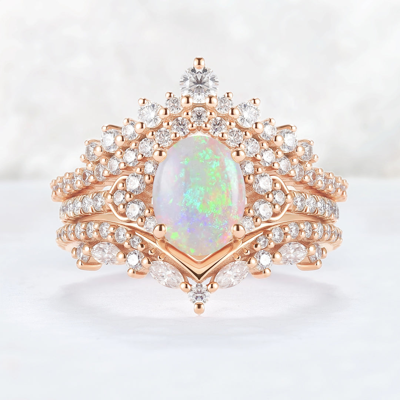 IverJewelry Opal Rings: The Beauty of Shopping Online