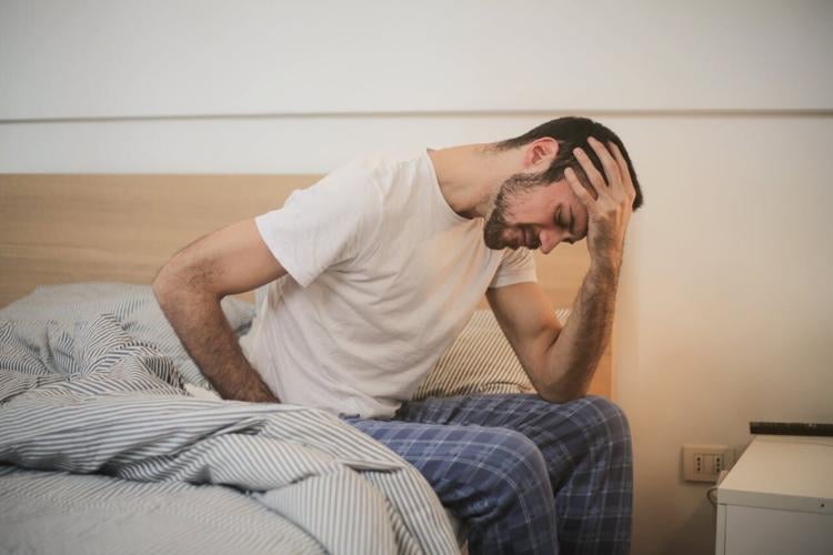 Man gets bad night of sleep because his mattress is too old