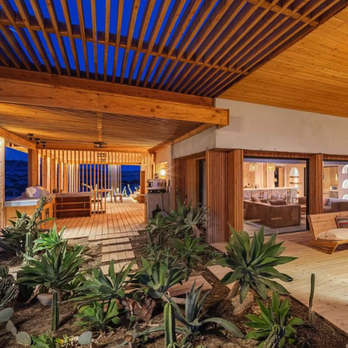 8 Stunning Wedding Venues in California That Bring Love to Life