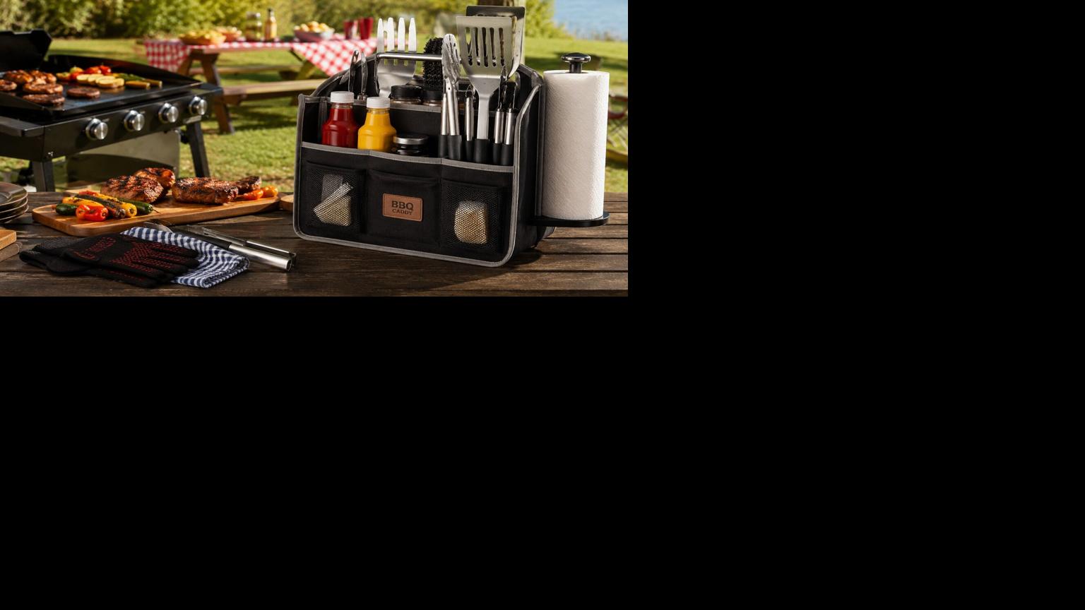 How to Make Backyard BBQs Easier With the Right Outdoor Entertaining Accessories