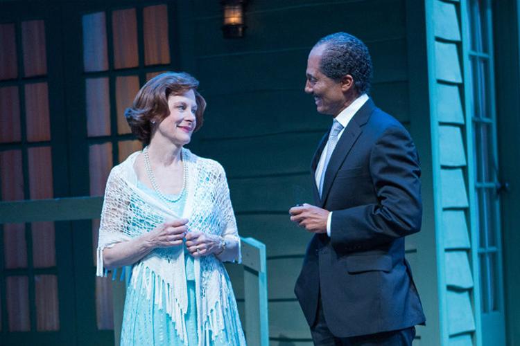 Interview with Richard Thomas of "Camp David"