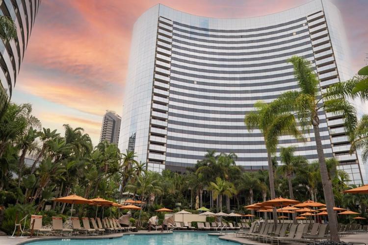 Float, Taste, Restore: A Valentine’s Escape at the Marriott Marquis San Diego Marina