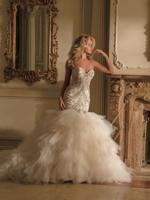 High-Fashion Bridal Designers Stun with Their 2017 Collections