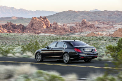 The New Mercedes S550 Delivers Serenity
