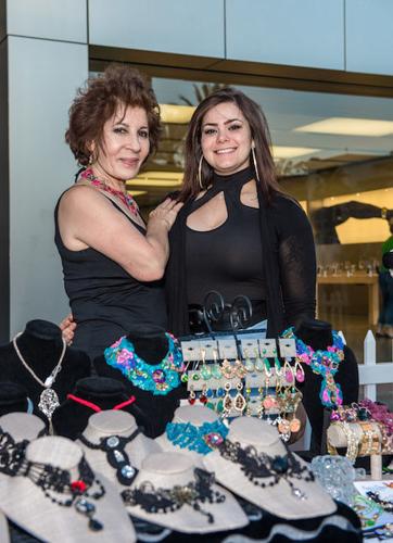 Photos by Henh Chenh