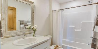 Full Bathroom Remodel Guide: Affordable High-Quality Tips