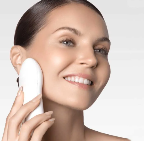 The Best Skin Tightening Devices for 2025: Achieve Youthful Skin Effortlessly