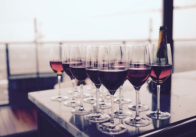 A Guide for Keeping Wine Cool in the Heat at Home or On the Go