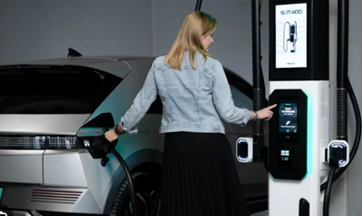 How EV Charging Stations Drive More Foot Traffic to Retail and Commercial Locations