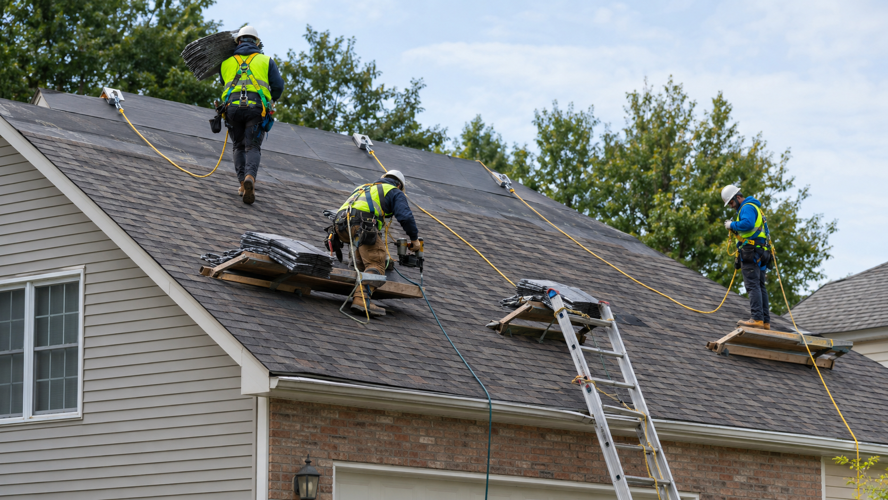 Why Two Roof Replacement Quotes in Toledo, Ohio Can Be $5,000 Apart