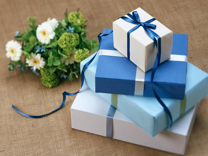 How Tailoring Gifts Reflects Consideration and Thoughtfulness for Others