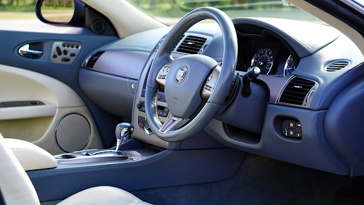 Features to Look for When Buying a Car