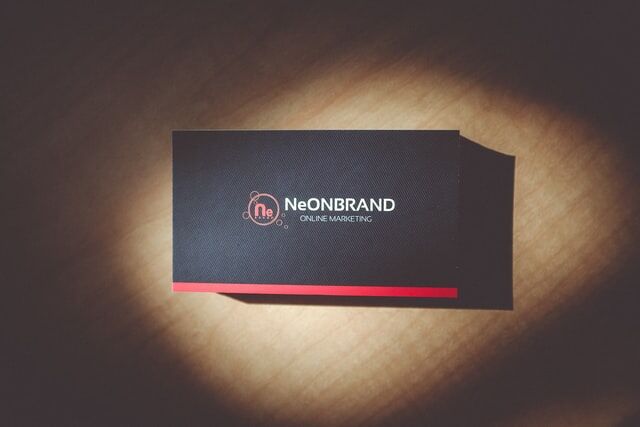 4 Reasons To Invest in Luxury Business Cards for Your Brand