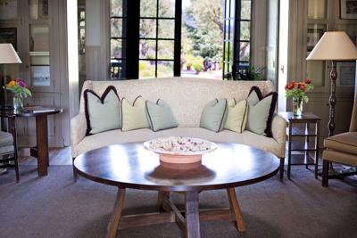 Essential Items You Need to Buy When Decorating Your First Home
