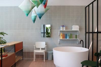 How to Make a Small Bathroom Feel Spacious