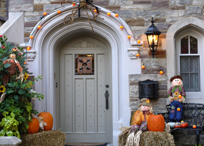 How to Decorate Your Home for Halloween on a Budget