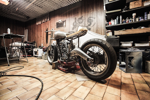Top Things to Keep in Mind Before Adding a Garage