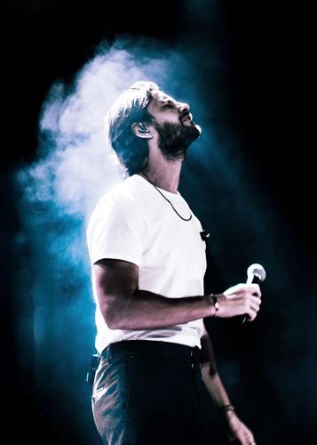 Divine-ben-barnes-shot