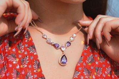 5 Creative Ways To Pair Gemstone Necklaces With Your Outfits