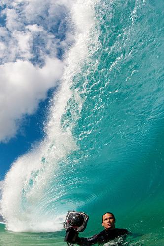 Clark Little - Making Waves