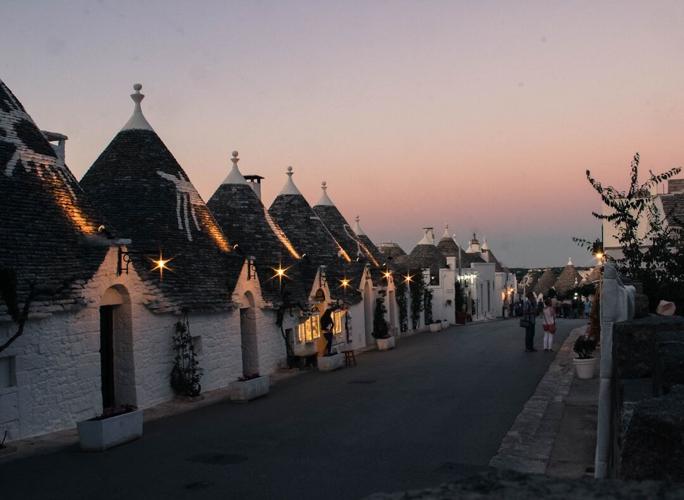 Discover the Flavors of Sicily Through Eleven Unforgettable Dishes