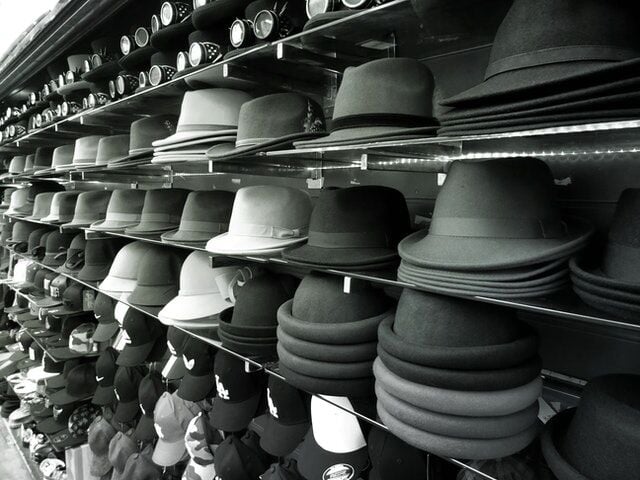 I want to store buy a hat