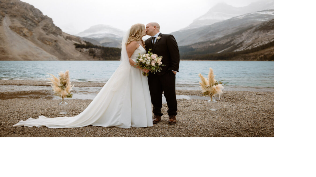 Why Hire an Elopement Photographer Instead of a Traditional Wedding