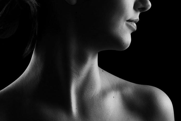 How to Get Rid of Neck Discoloration