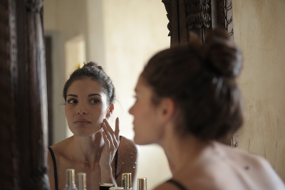 The Art of Maintaining a Youthful Glow at Any Age