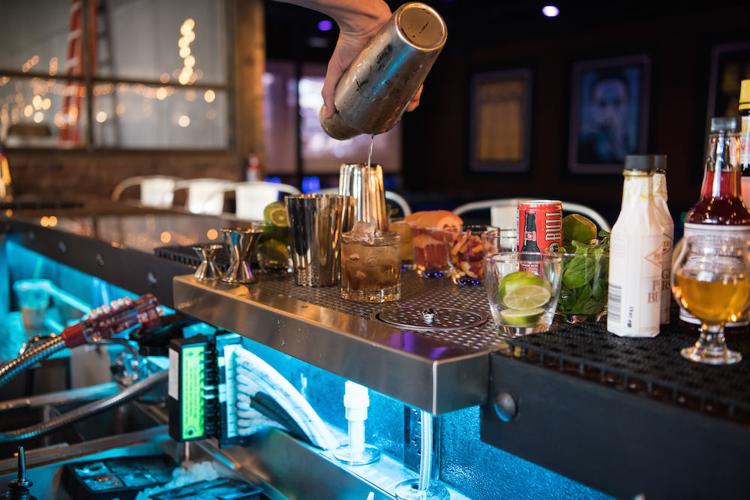 Urge Common House: Eater-tain Your Heart Out