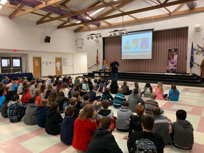 Author focuses on cultivating creativity in students