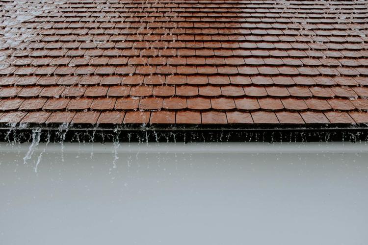 Roofing Revolution: 6 Genius Tips for a Leak-Proof Home