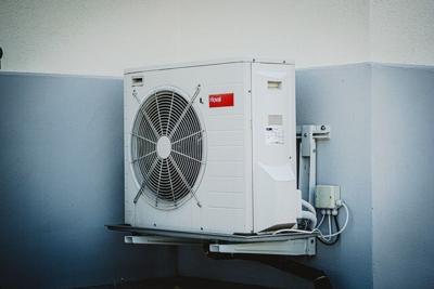 5 Clever Tips to Help Keep Your Roof Cool This Summer