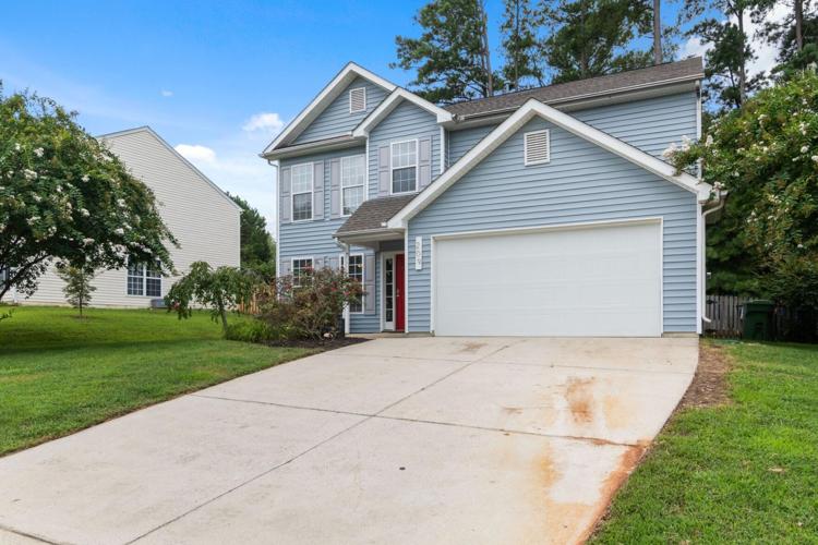 Why You Should Get Your Driveway Pressure Washed