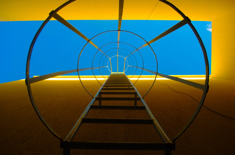 Choosing the Right Ladder for a Deep Window Well