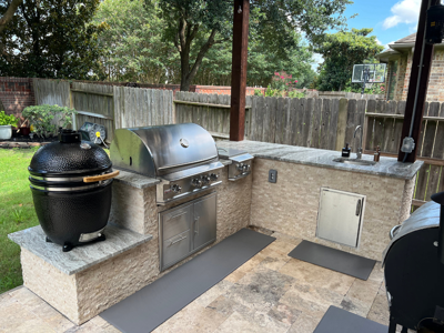 Outdoor Kitchens That Stay Clean & Pest-Free: Design Trends You Need