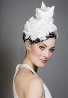 Ditch the Veil! Go Vintage With a Fabulous Fascinator