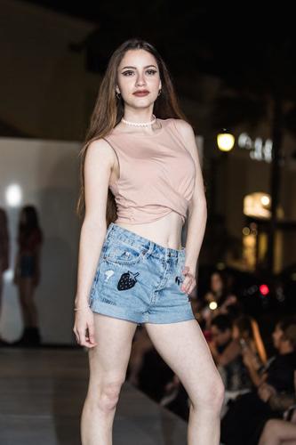 Photos by Henh Chenh