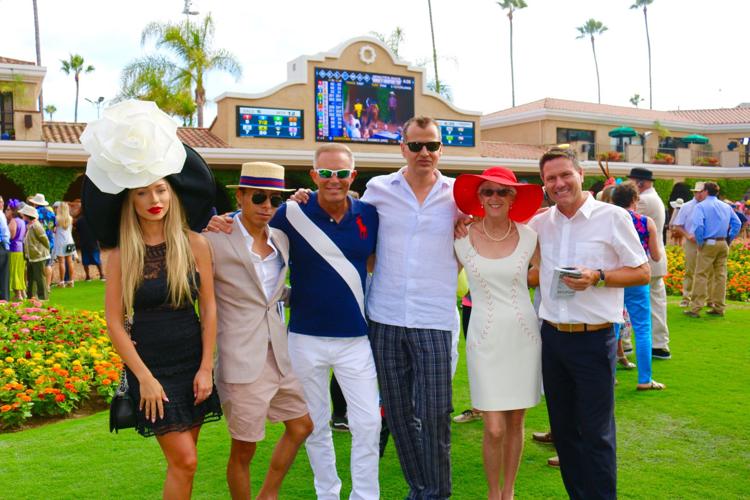 August 2016 Social Scene