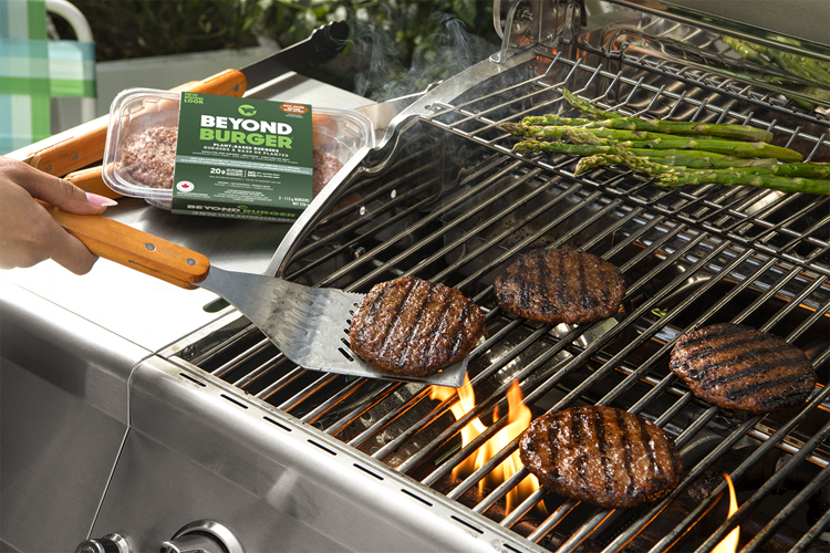 Backyard BBQ Season Starts With a Grill Worth Gathering Around