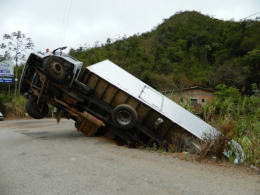 Why Trucking Companies May Be Liable for Accidents Caused by Their Drivers